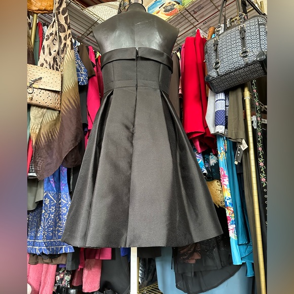 Calvin Klein Formal Black Shiny Strapless Mini Full Pockets EUC - Picture 7 of 15